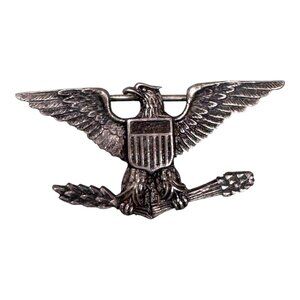 WWII era Colonel Eagle Rank Pin Sterling Meyer Shold-R-Form Insignia Brooch